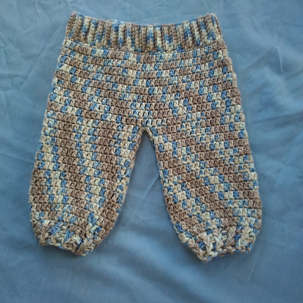 Crochet Baby Pants